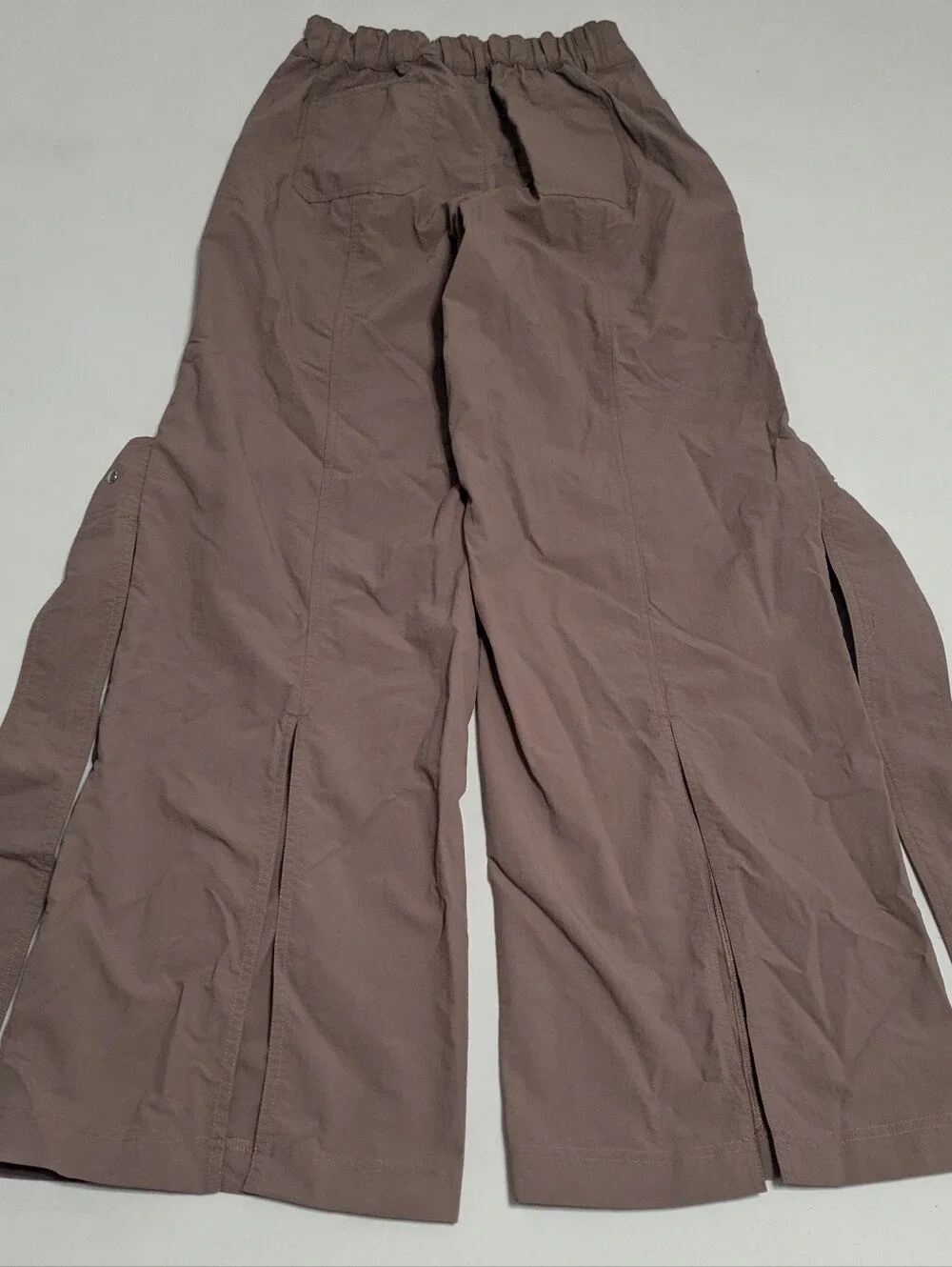 Alo XXS High Waisted Voyager Trousers Mushroom